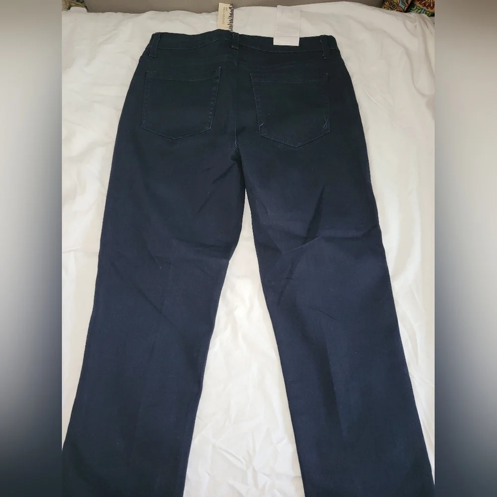 Jones New York Jeans* - Picture 2 of 3